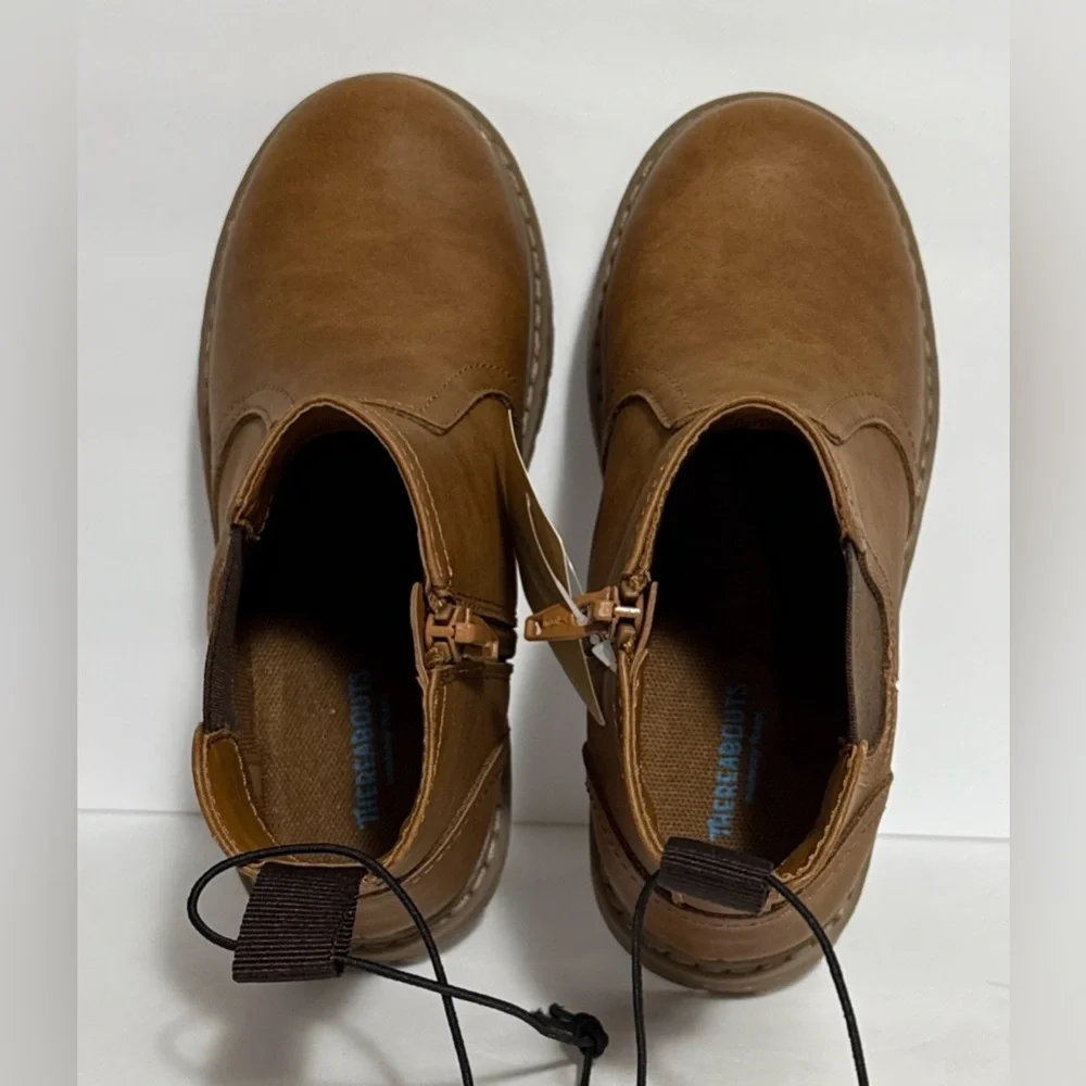 Boys 13M Brown Hiking Boots by Thereabouts Memory Foam Wesley NWT